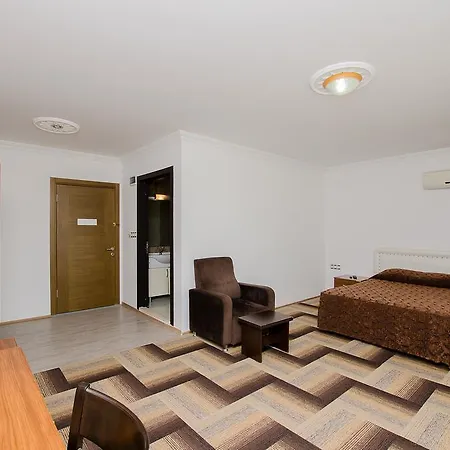 Otel Entur Thermal & 3*
